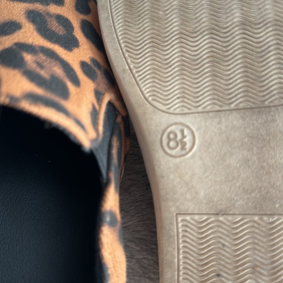 A New Day slip on sneaker - Picture 3 of 5